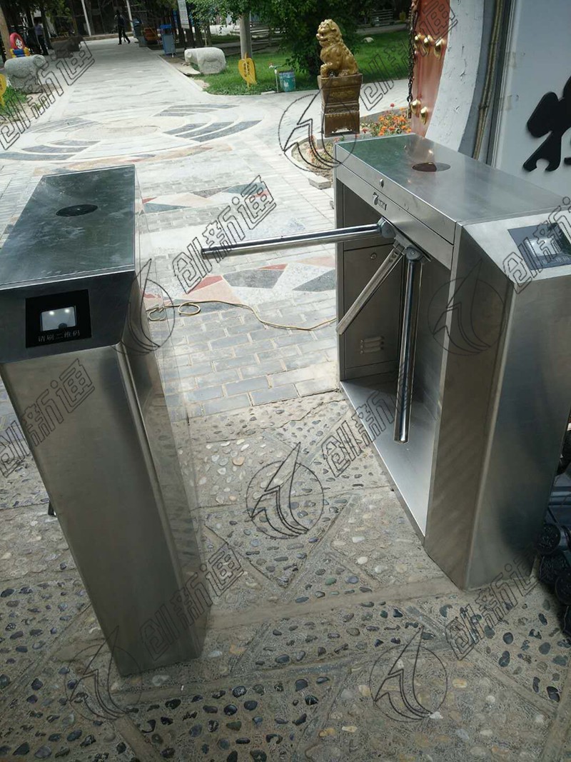 擺閘,三輥閘,速通閘,旋轉(zhuǎn)閘,平移閘,一字閘,人臉識別，